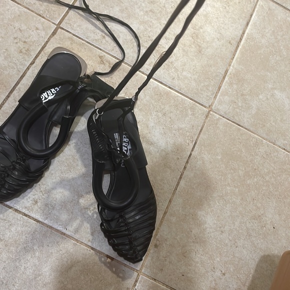 $1150 Salvatore ferragamo spring 2016 runway sandals 7 - Picture 5 of 10